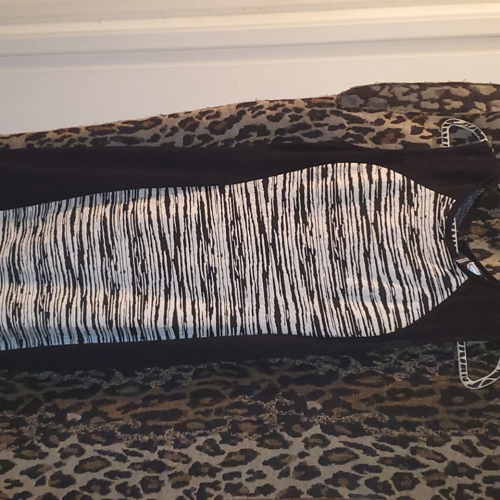 Black and white printed dress